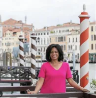 dr Gelsy  Arlene Villaneuva