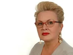 dr n. med. Ewa  Skrzypek